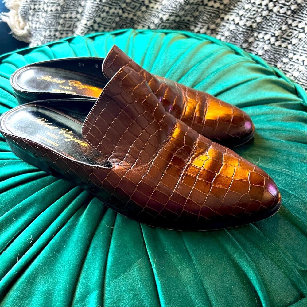 Robert Clergerie leather mules sz 39